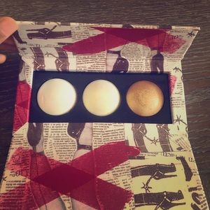Pat McGrath Highlighter duo